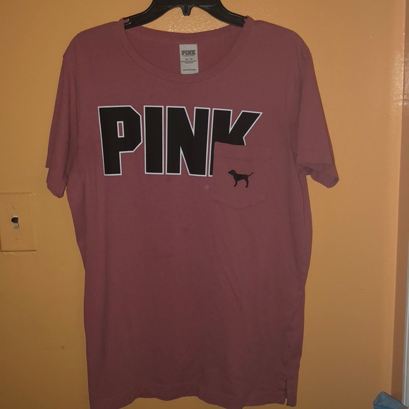an oversized T-shirt from victoria secret Pink. - Picture 1 of 1